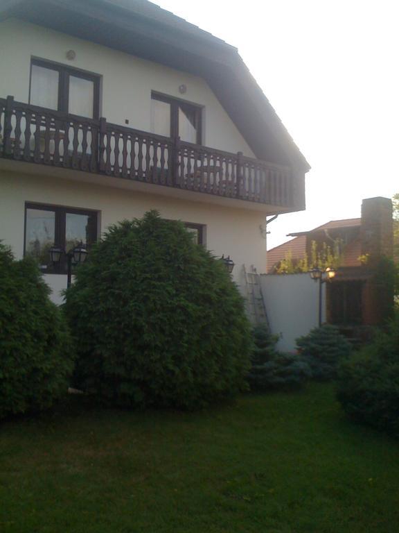 Ilona Panzio Hotel Balatonlelle Luaran gambar